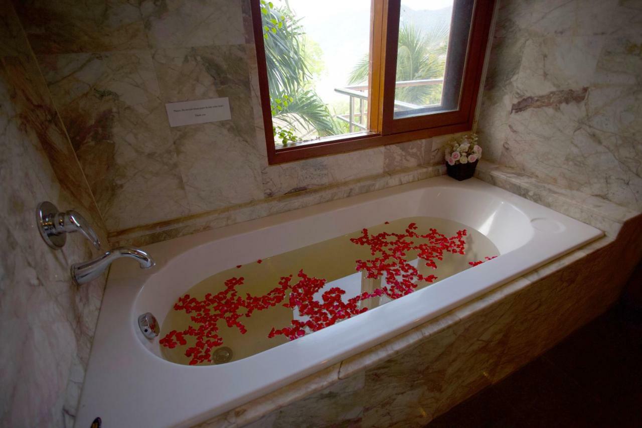 Villa Baan Thap Thim Patong Esterno foto